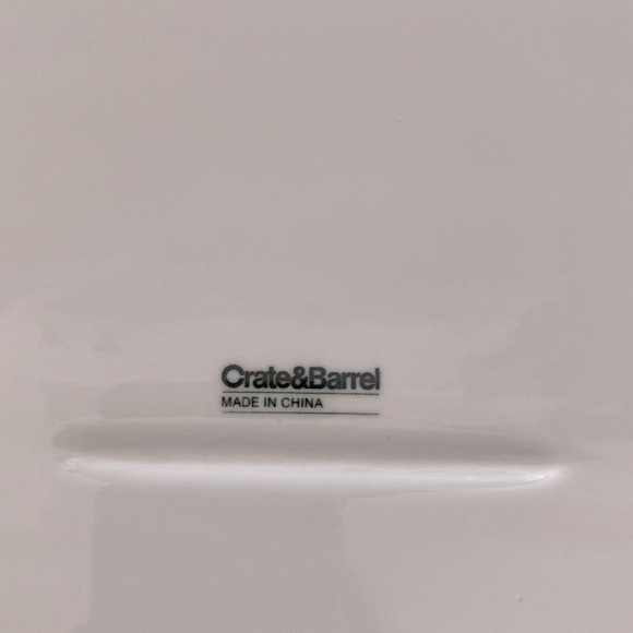 Crate&Barrel Court Large Square Dinner Plates, Set of 4 - Picture 7 of 11